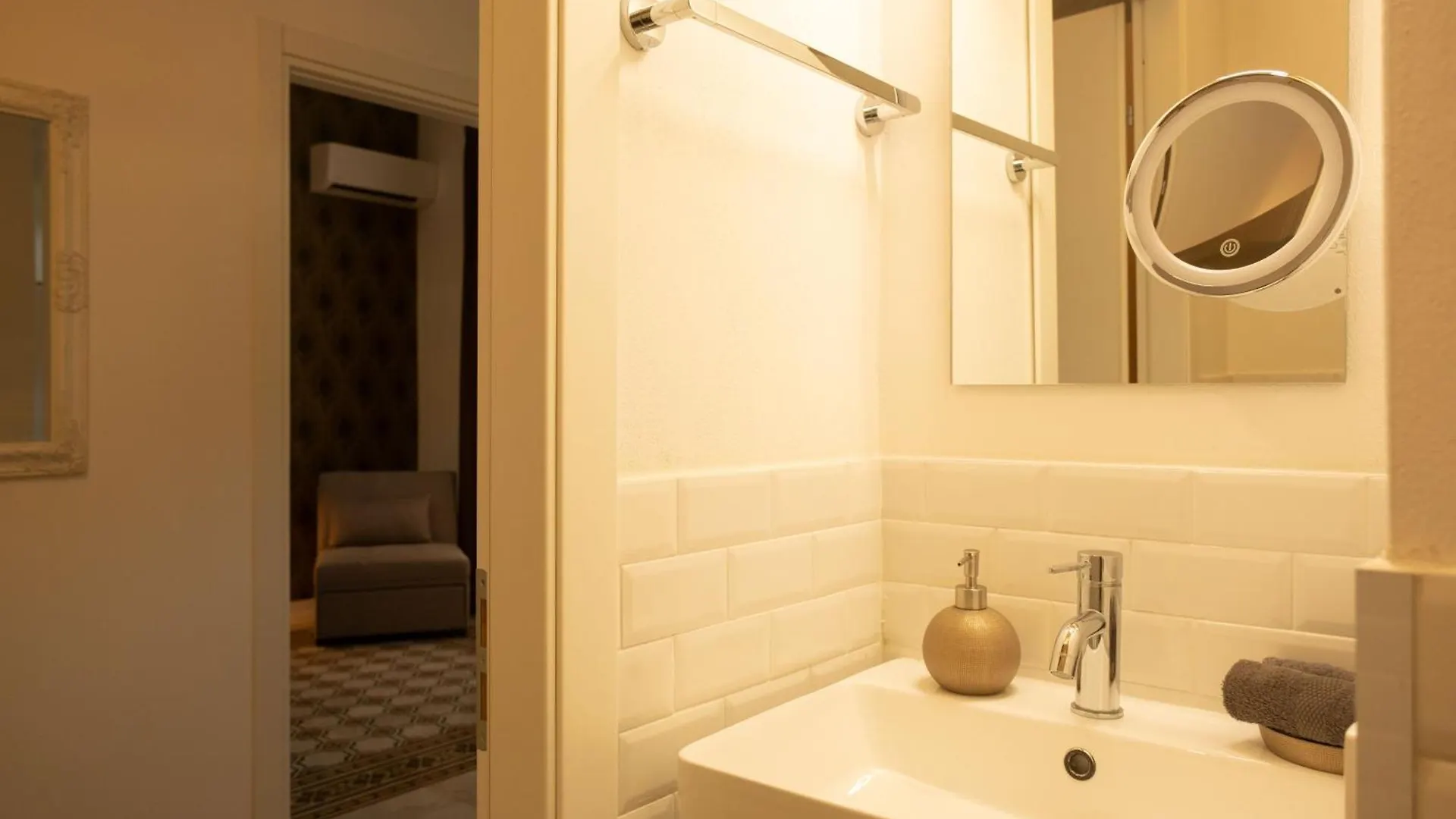 Il Sipario Luxury Apartments Palermo 0*,  Italy