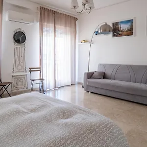 Papillon Guest house